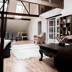Villa Pihla Inspiratsioonitalu *